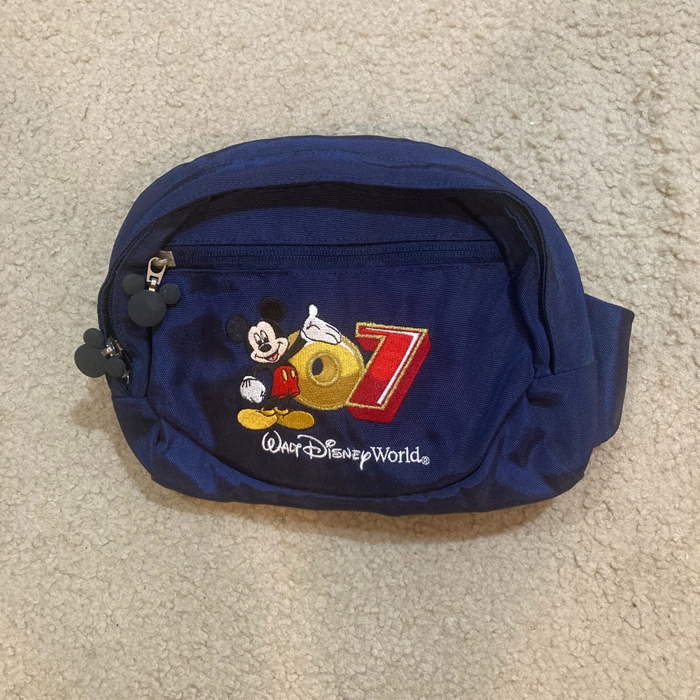 Walt Disney World Navy Blue Mickey Mouse '07 Fanny Pack